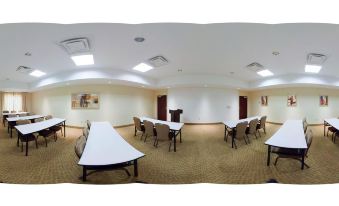 Holiday Inn Express & Suites Orlando-Ocoee East