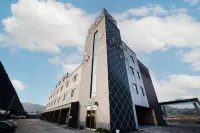 Gosung Zaza Hotel