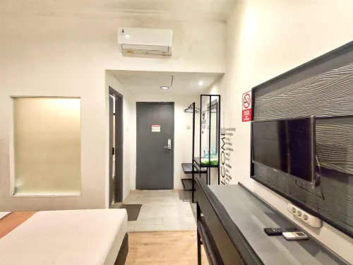 Crown Budget In Style Hotels in Mojoroto