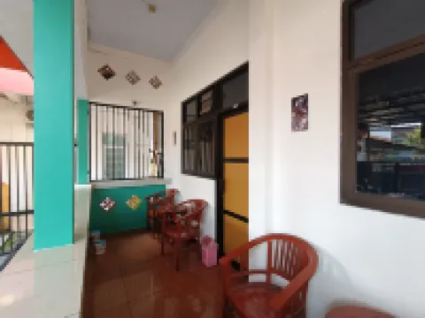 YUTAKA Inn Stasiun Kota Madiun Hotels in Madiun City