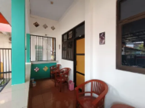 YUTAKA Inn Stasiun Kota Madiun