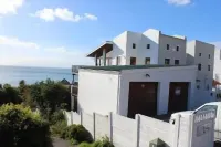 Boulders Beach House Hotels near Boulders Beach