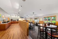 Quality Inn & Suites Munising Hotels in Munising Township