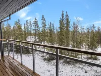 Ylälänsi 3 As 9 - ブティック