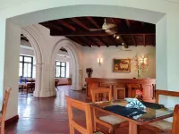 Old Harbour Hotel