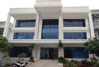 HOTEL PELANGI Hotels near Markas Cabang Legiun Veteran Republik Indonesia Bungo Tebo