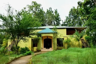 Saccharum Safari Lodge Hotel di Balaghat