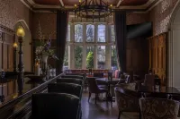 Clontarf Castle Hotel - Bares