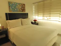 هوتل أيربورت ترافيل Hotels near سيمون بوليفار سنترال بارك