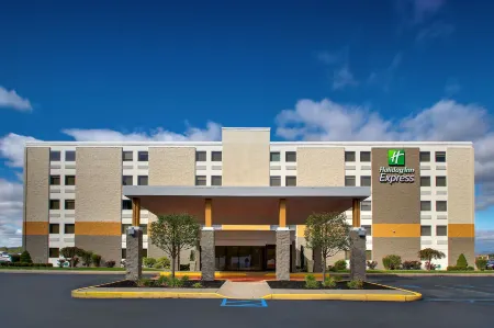 Holiday Inn Express Pittston - Scranton Airport