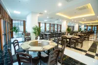 Peace Hotel Ha Long