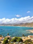 Apartament in Fron of the Sea. Hotels near Ícaro