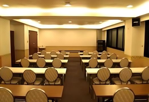 호텔 라이브맥스 요코하마 쓰루미