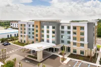 Fairfield Inn & Suites Orlando at Millenia Hotels in Orlando