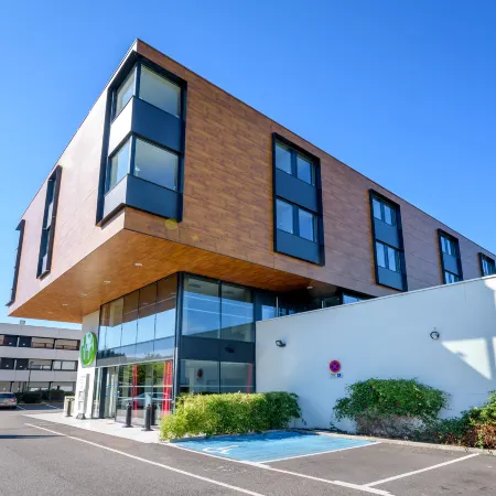 Campanile PRIME - Toulouse Sud Balma Cité de l'Espace Отели рядом с достопримечательностью «Космический городок»
