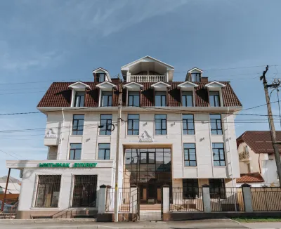 Aisha Hotel Hotels in Alamudun
