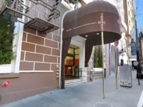 Hotel Julian Hotels in der Nähe von Airbnb office