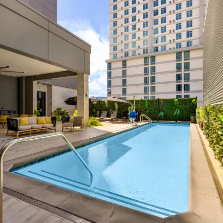 Holiday Inn & Suites NASHVILLE DOWNTOWN - BROADWAY by IHG