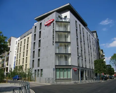 Residhome Asnieres Hotels in Asnieres-sur-Seine