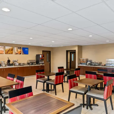 Comfort Inn & Suites