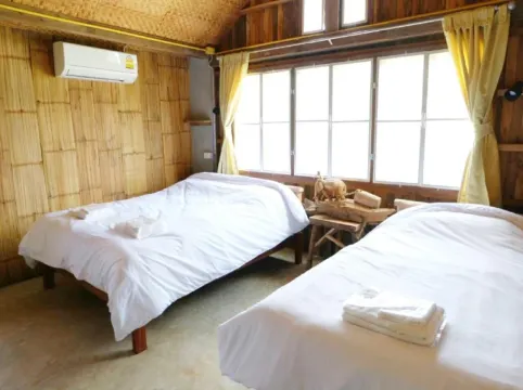 บ้านหิน