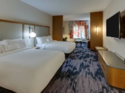 フェアフィールド イン & スイーツ バイ マリオット・アシュビル ウィーバーヴル ウィーヴァーヴィルのホテル