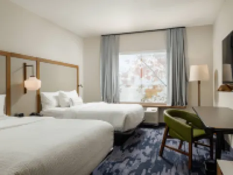 Fairfield Inn & Suites Salina Hotels in Salina