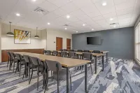 Comfort Inn & Suites Huntsville Near University Hotels in Huntsville