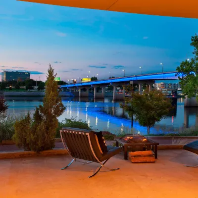 Little Rock Marriott Hotels near River Market