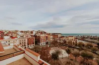 Port Plaza Apartments