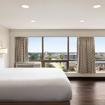 DoubleTree by Hilton New Orleans Airport