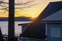 Cozy Cottage on Lake Champlain with Incredible Views and Outdoor Space!