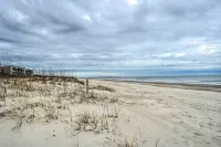 Bright and Beachy Oceanfront Condo - Linens included!