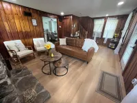 Cabin Love at the Lake