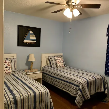 2+2 Beach Condo