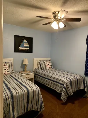 2+2 Beach Condo