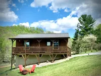 The Hoot Owl - New Cabin in Black Mountain w/ views & discount Biltmore tickets!