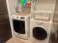 Welcome to your Home Away from Home! Spacious, pet friendly and 15 mins to LU. Hotels in Forest