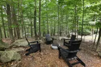 Charming, updated Cabin in The Hideout