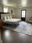 Gorgeous Beach View, Private Balcony Suites - balcón
