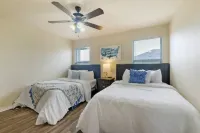 20% OFF Updated 3BR 2.5BTH Townhome - Pet-friendly - Fast WiFi-Driveaway Parking - Wifi