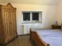 Spacious Vacation Apartment in a Country House on the Jade Bay North Sea