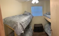 Spacious 3-Bedroom 2-Bath Houseboat in Venice for Rent