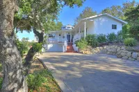 Mountain views. Montecito, Beach, Santa Barbara, large home. Separate Studio.