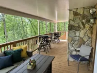 River Shoals Cabin! Hot Tub-Water front