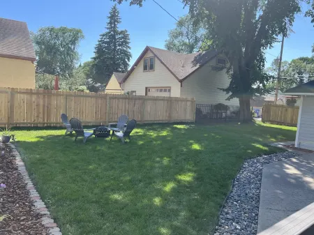 Charming 4 bedroom, 2 bath home near dowtown Fargo.