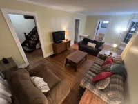 Spacious Colonial Style House - DT Geneva 杰尼瓦酒店