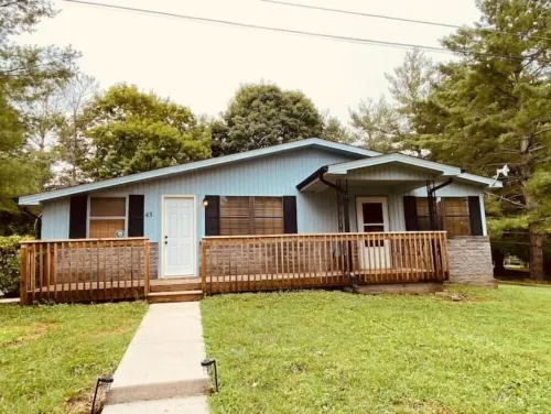 Kellerman’s at Villager-Pool, Resort Dock