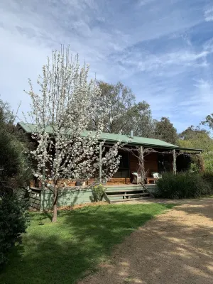 Maddens Cottage - Relax in the heart of the Yarra Valley wine district. 스타트 마운트 리치 워크 주변 호텔