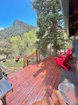 Storybook Cabin - Private Stream, Incredible Canyon View, Starlink Internet
